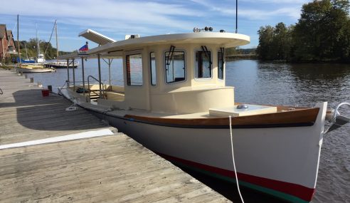 Hudson River Maritime Museum Acquires Solar Powered Tour Boat